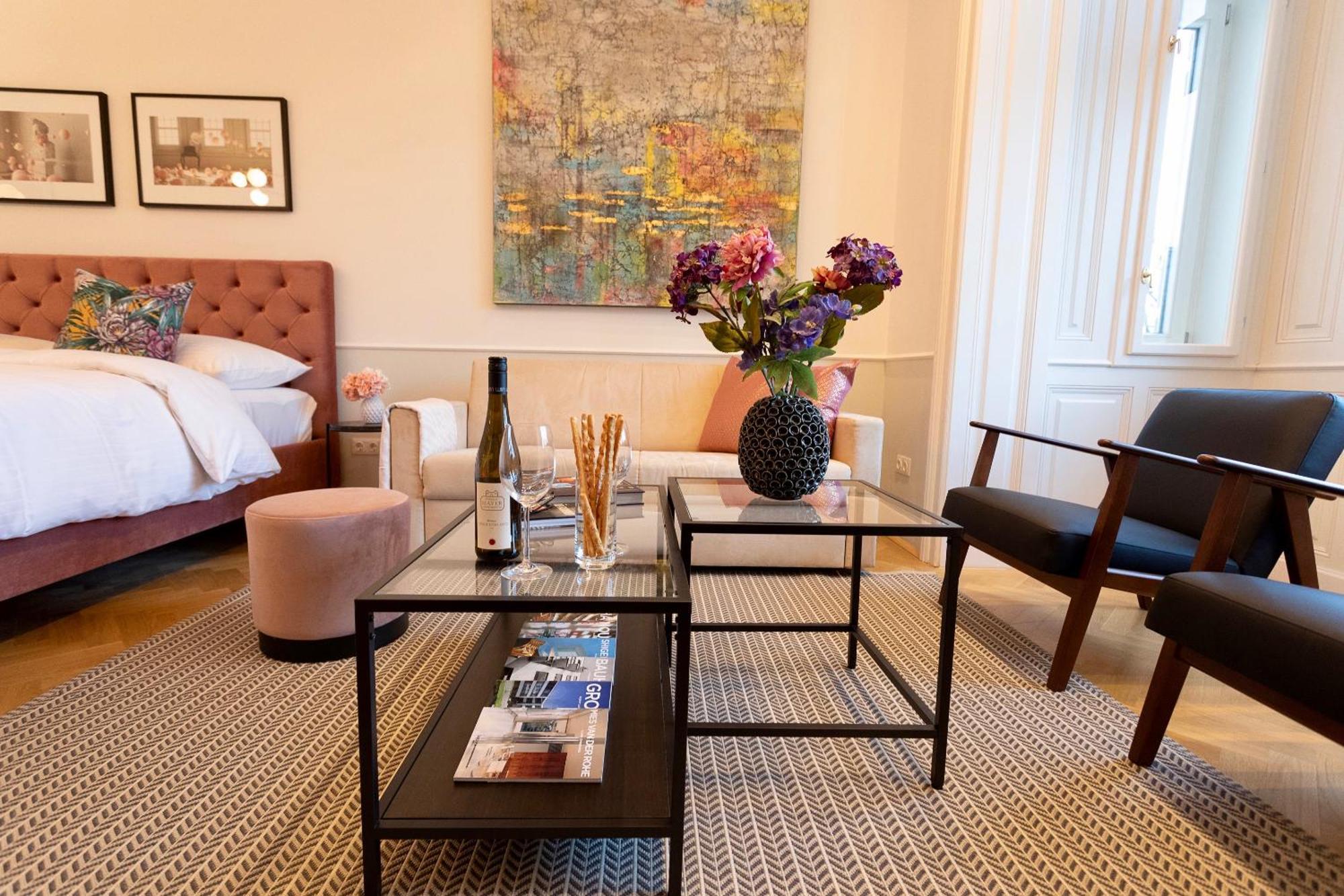 Boutique Residences At Gaudenzdorfer Wina Bagian luar foto